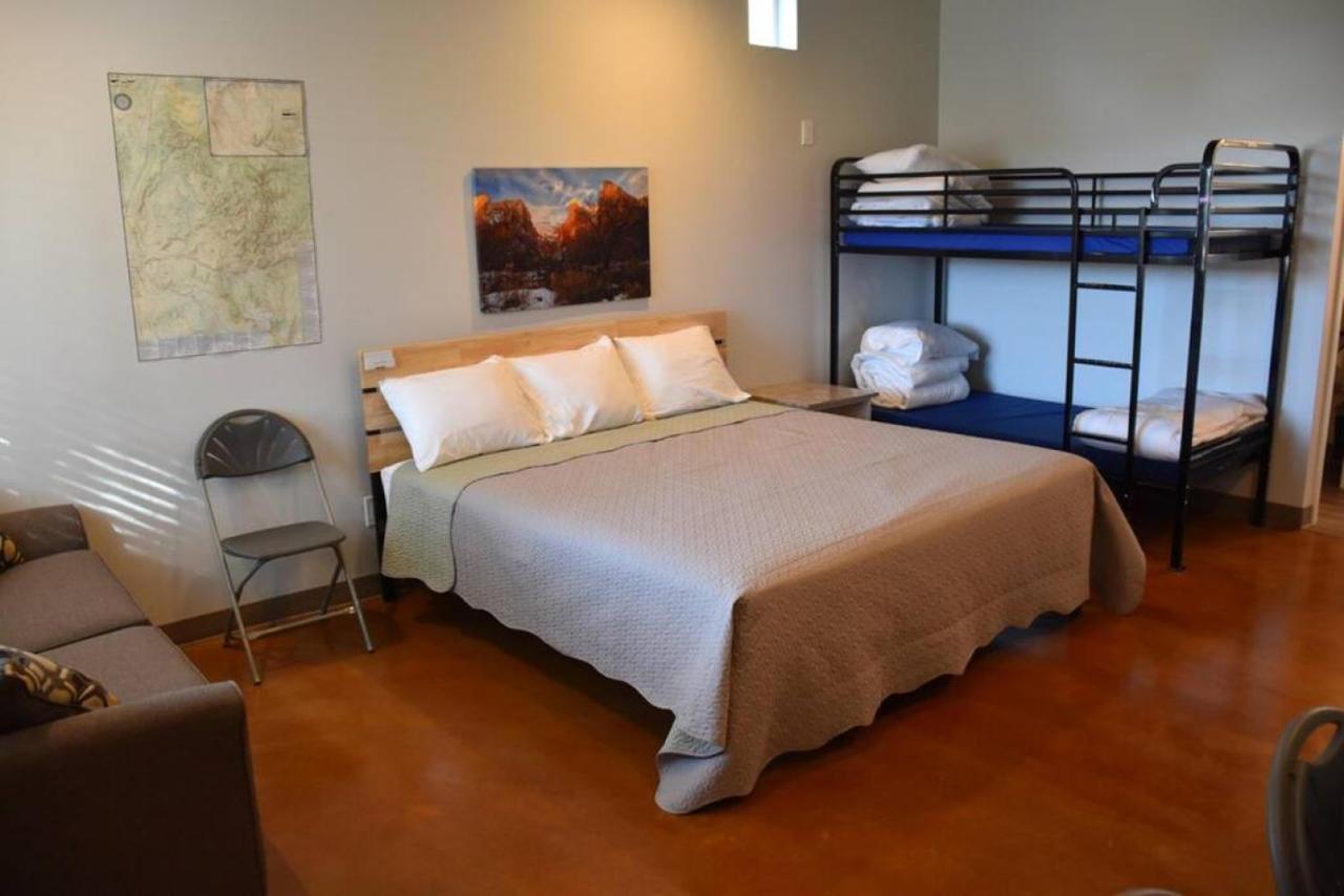 Bunkhouse 12b Alternative To La Verkin